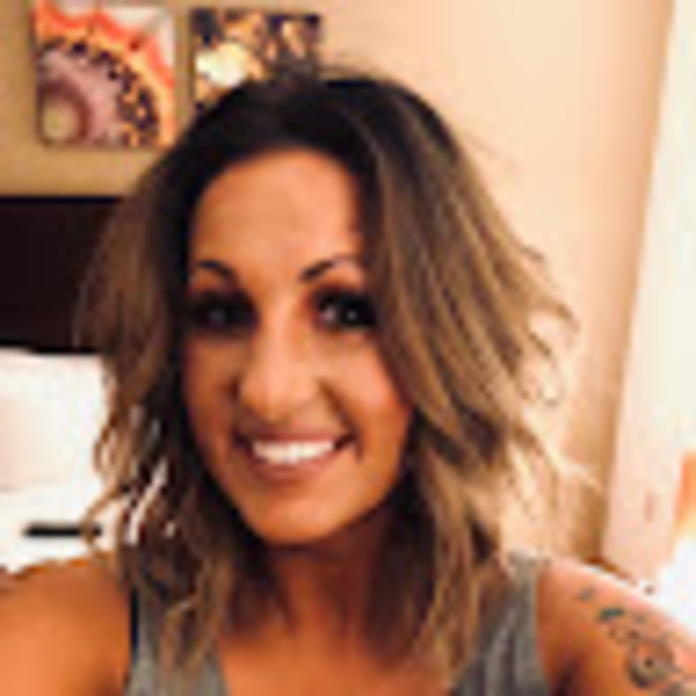 Meet your Posher, Melissa